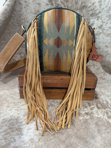 Canteen purse